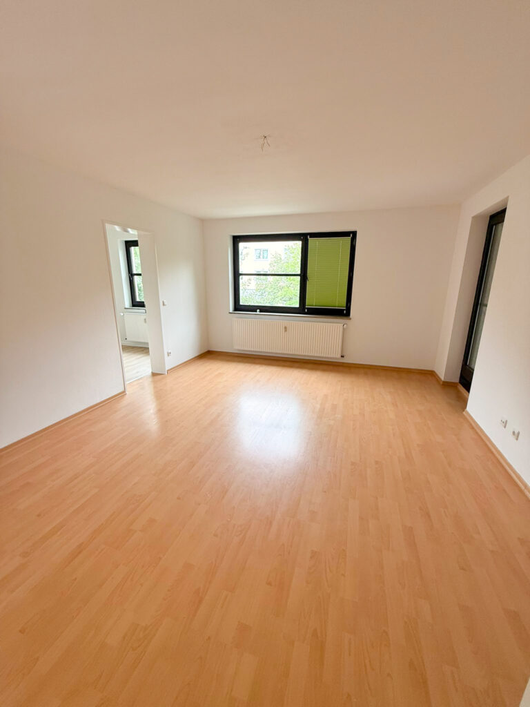 Altbaucharme trifft Wohnkomfort: 2-Zimmer-Wohnung in Unterschleißheim - Foto 1