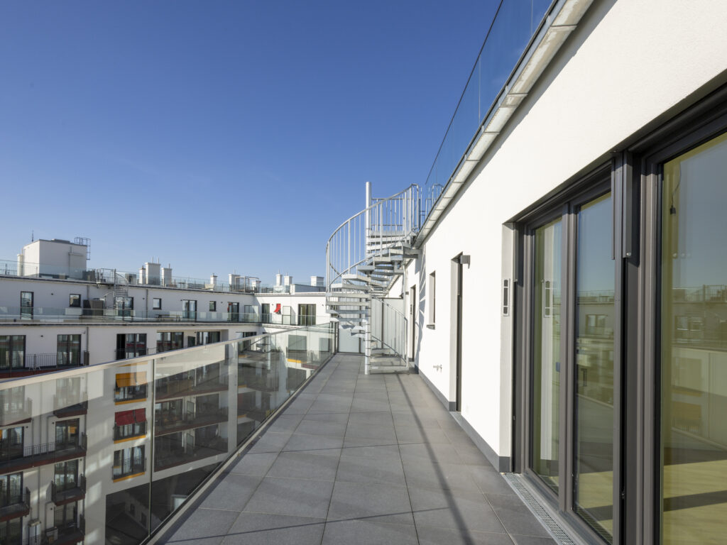 Exklusive 3-Zimmerwohnung mit Balkon und zwei Bädern in Toplage - Photo 5