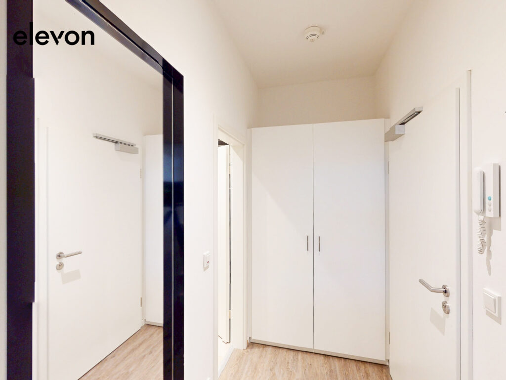 Möbliertes 1-Zimmer-Apartment mit Wintergarten und EBK - Photo 5