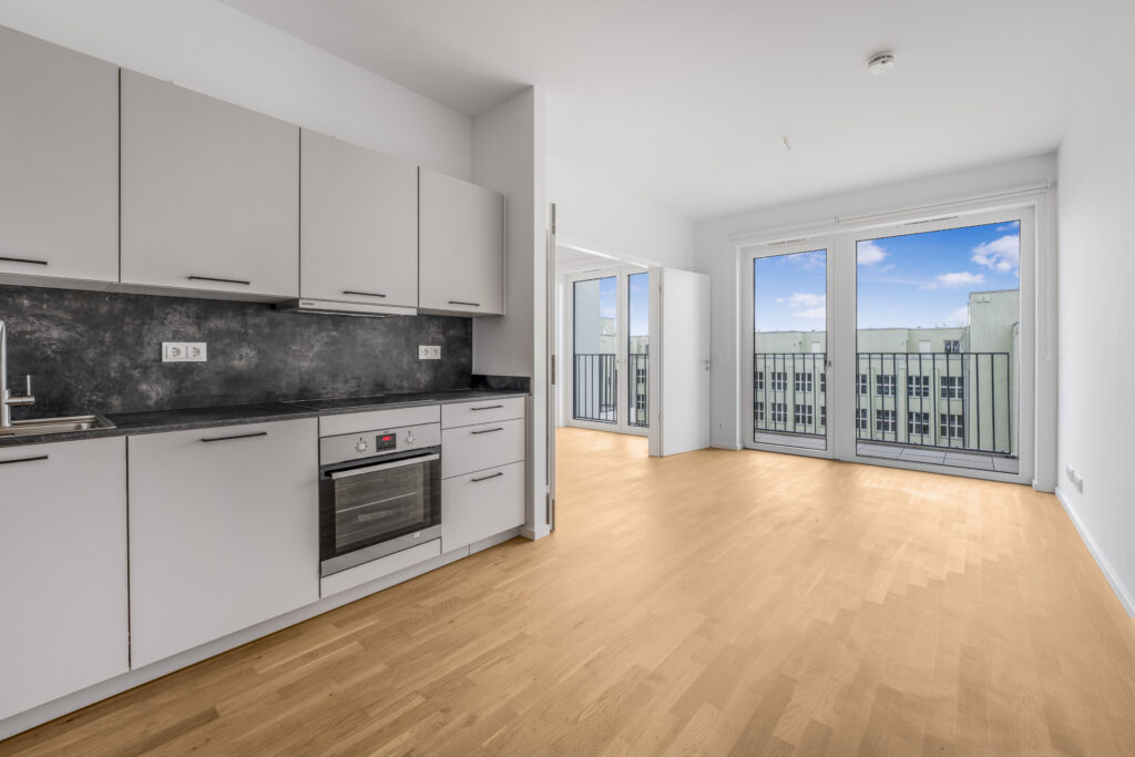 Experience urban living at Havelufer Quarter – Apartment with balcony - Photo 2