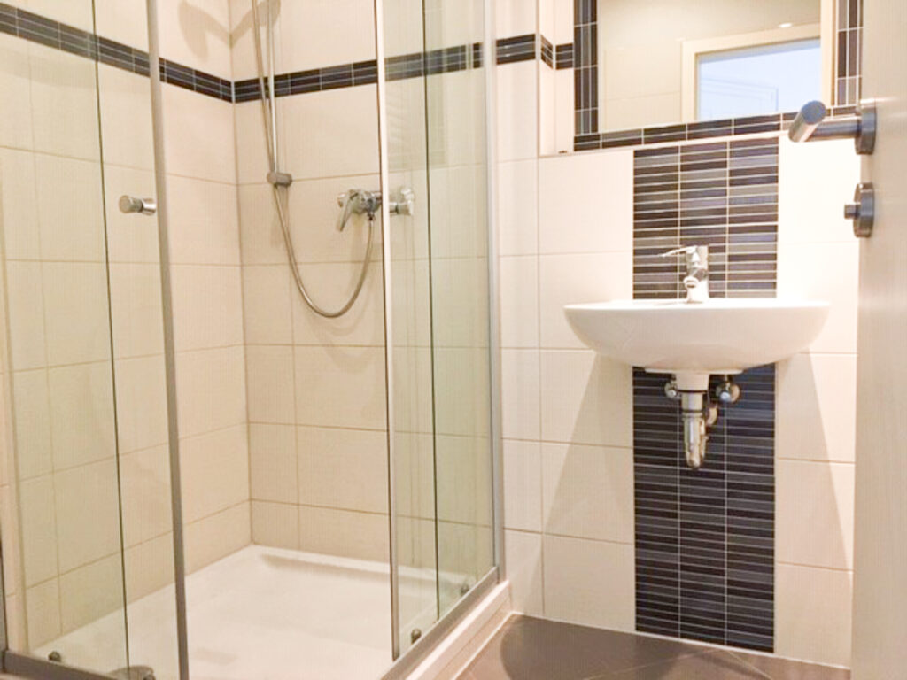 Charmantes 1-Zimmer-Apartment mit Einbauküche - Photo 1