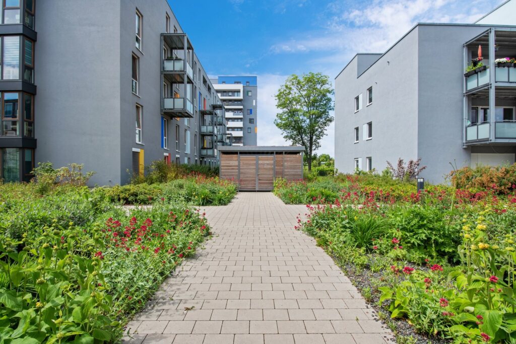 Traumhafte 4 Zimmer Familienwohnung mit Balkon - Foto 5