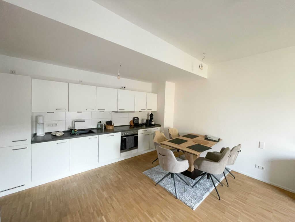 Innenstadt-Apartment mit 2 Zimmern und Akleide - Foto 3