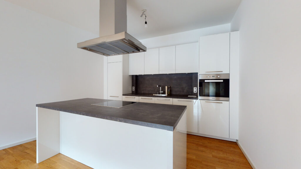 Wohnung mit eigenem Garten und EBK - Foto 3