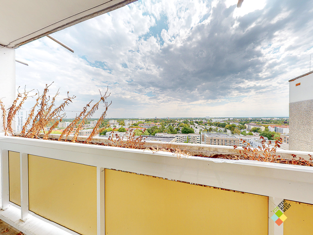 Hoch hinaus wohnen: Attraktives Single-Apartment mit Einbauküche - Foto 4