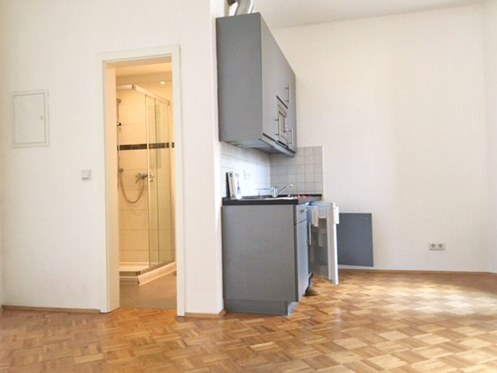 Charmantes 1-Zimmer-Apartment mit Einbauküche - Photo 2