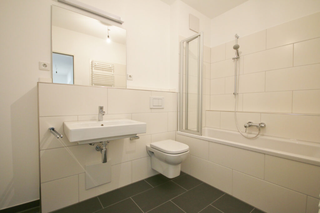 Moderne 3-Zimmer-Wohnung mit Loggia - Photo 4