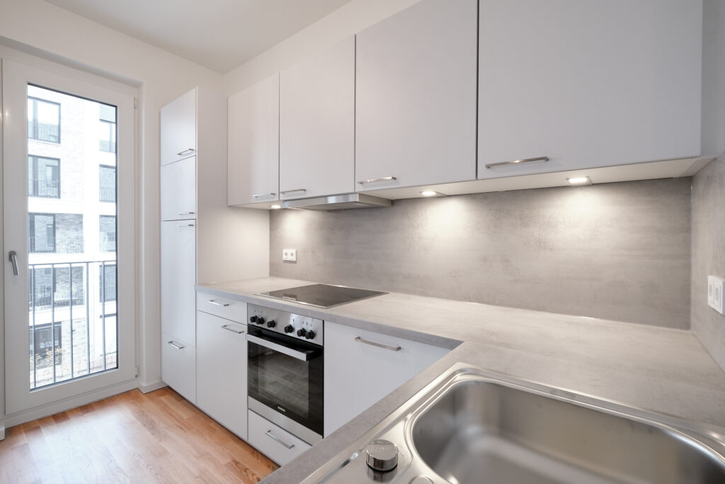 Moderne 1-Zimmerwohnung mit Einbauküche. - Photo 3