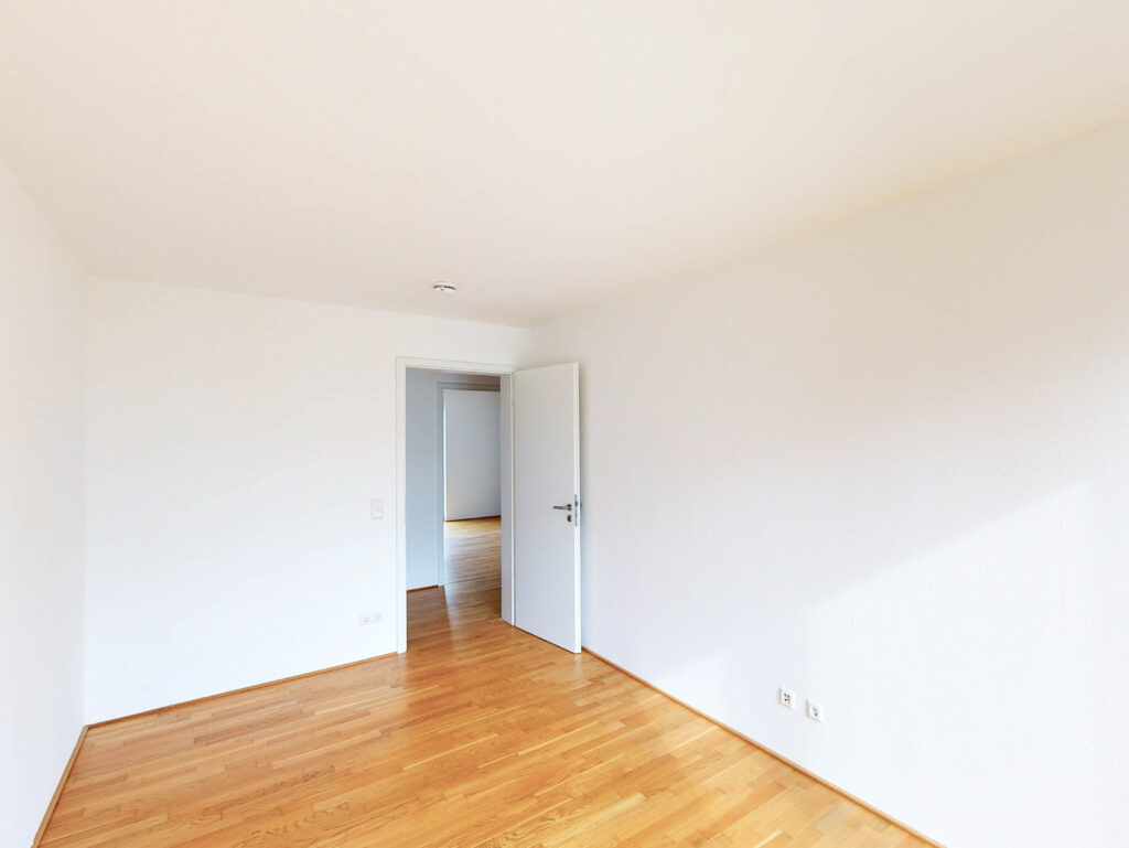 3-Zimmer-Wohnung mit Balkon zum gepflegten Innenhof - Photo 4