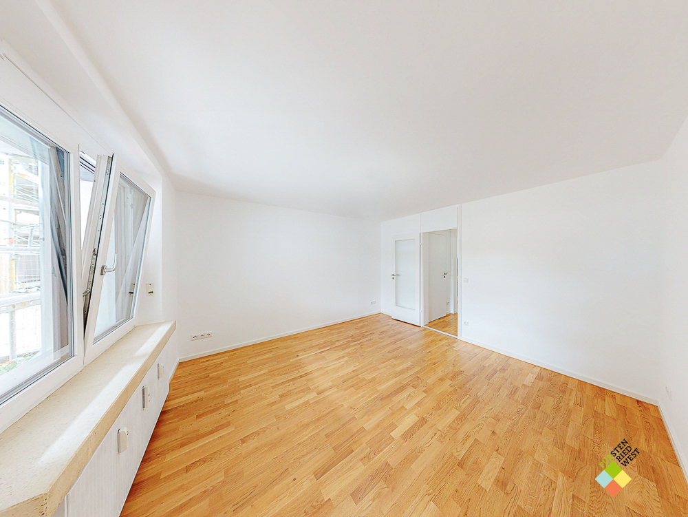 Helles 1-Zimmer-Studio mit hochwertiger Einbauküche - Foto 2