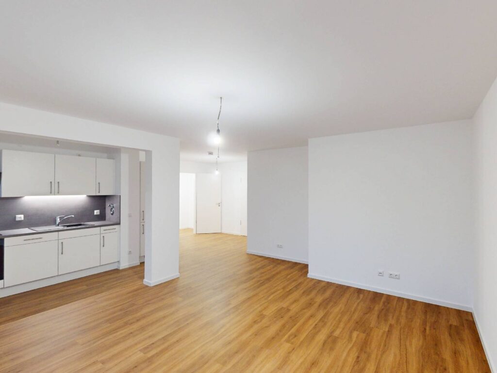 Einziehen und Wohlfühlen: 3-Zimmer-Wohnung mit EBK und Balkon - Foto 4
